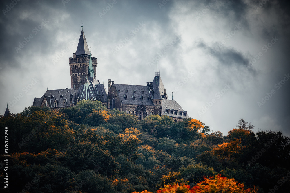 Mystisch drohnt das Schloss von Wernigerode