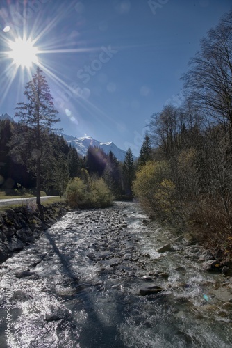 Ruisseau à Argentière, Chamonix-Mont-Blanc, Haute-Savoie, France