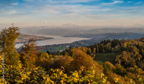 Fototapeta Naklejka Na Ścianę i Meble -  Beautiful Zurich.