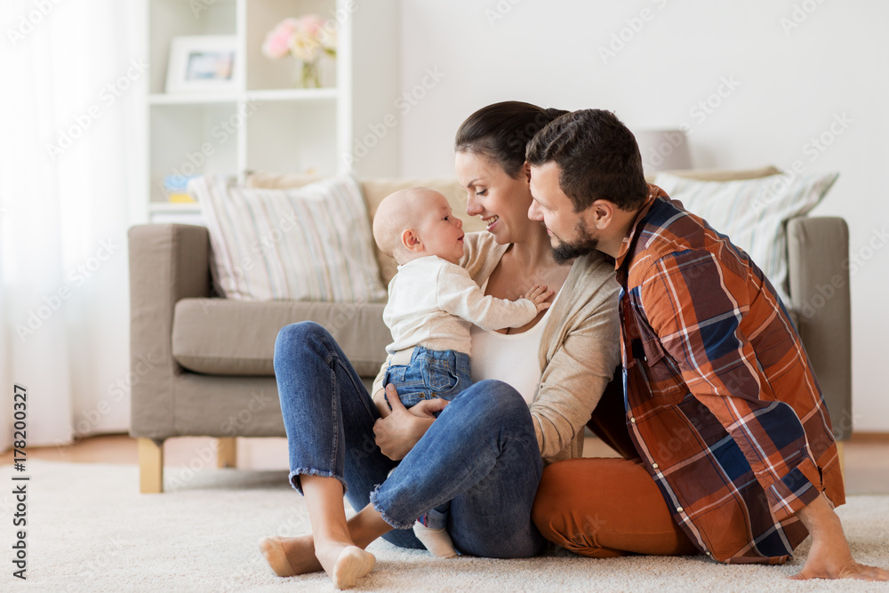 happy family with baby having fun at home - obrazy, fototapety, plakaty 