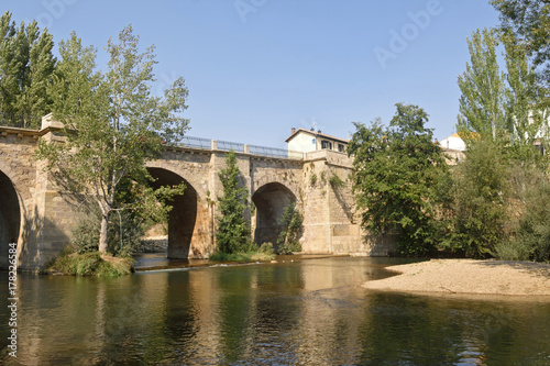 Obraz na płótnie Old bridge of Carrion de los Condes, Palencia province, Spain