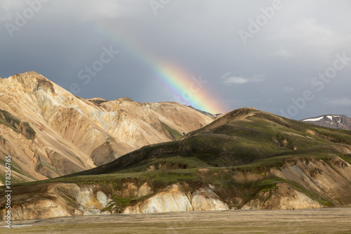 Regenbogen über Llandmannalauger photo