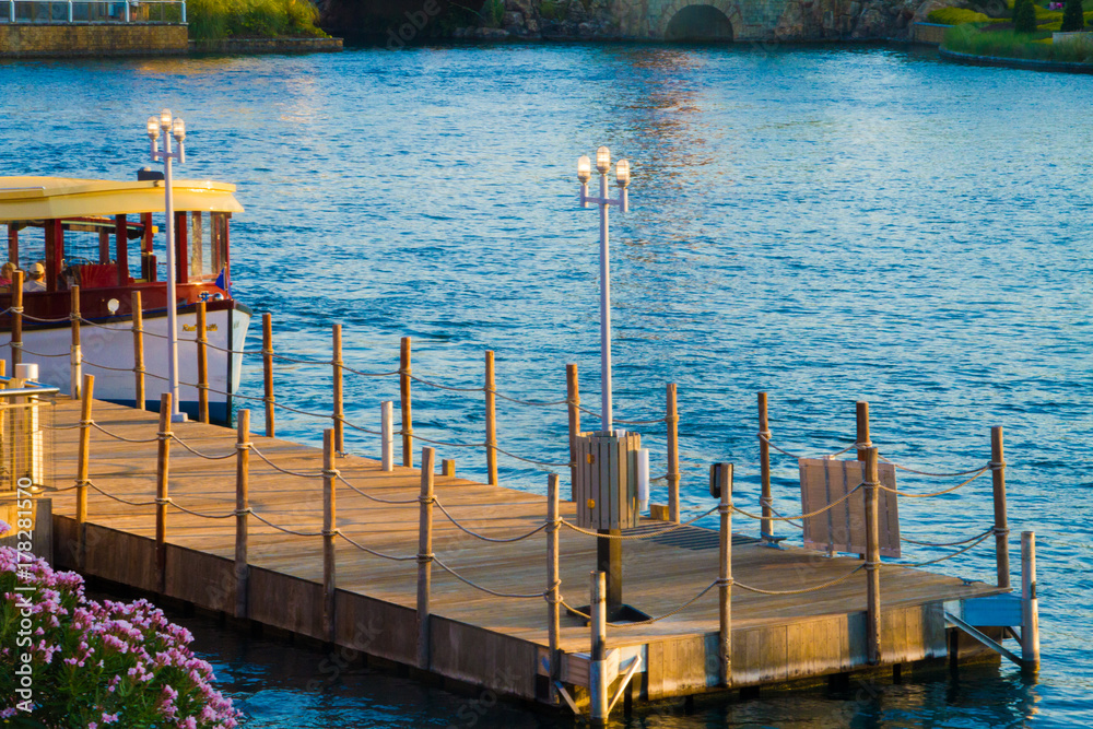 muelle Stock Photo | Adobe Stock