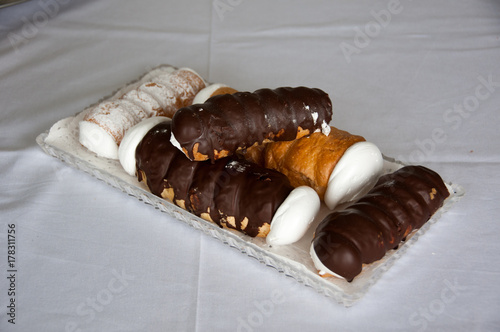 austrian cream pastry with chocolate photo