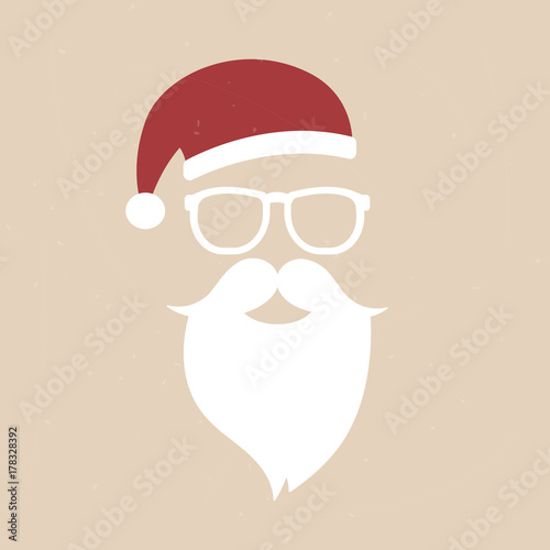 Hipster Weihnachtsmann mit Sonnenbrille und weißem Bart