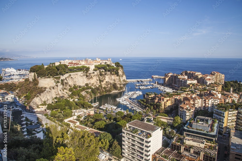 vue plongeante sur Monaco