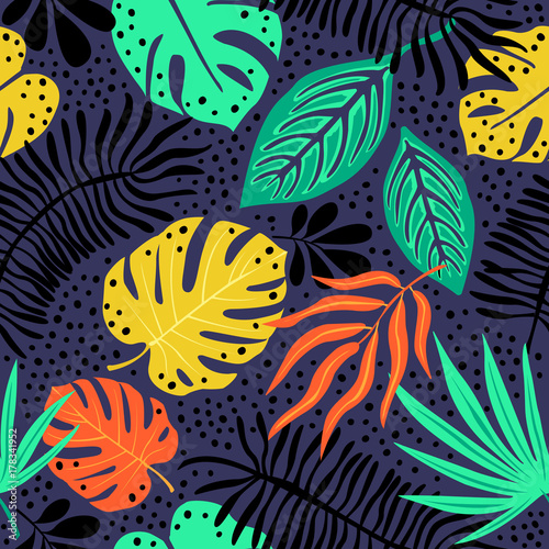 Seamless exotic pattern with tropical plants. Vector hand draw background.