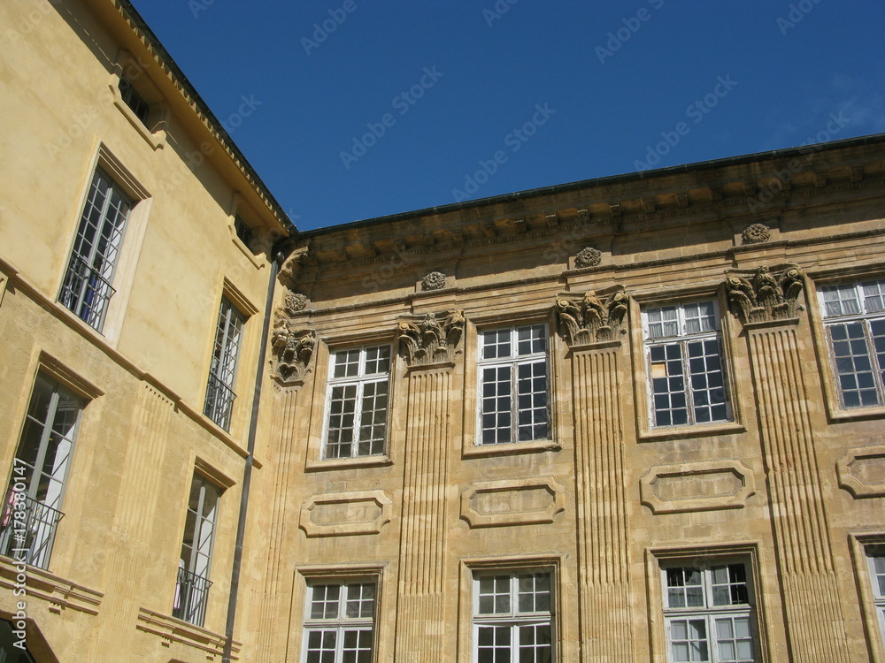 Hôtel particulier rue Espariat à Aix-en-Provence