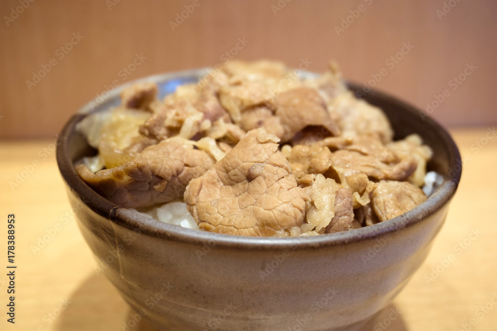 豚丼 豚丼