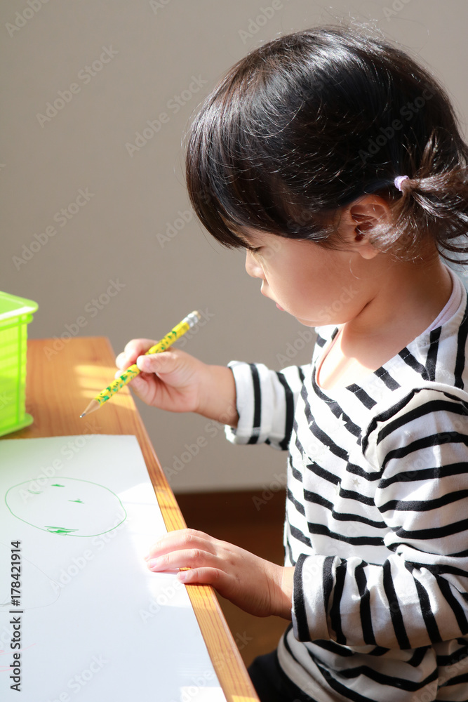 幼児のお絵描き 幼児のお絵描き