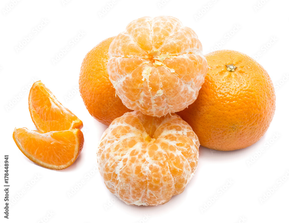 Clementines isolated on white backgrounds Clementines isolated on white backgrounds