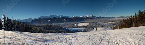 Panorama WIerch Zgorzelisko nartostrada