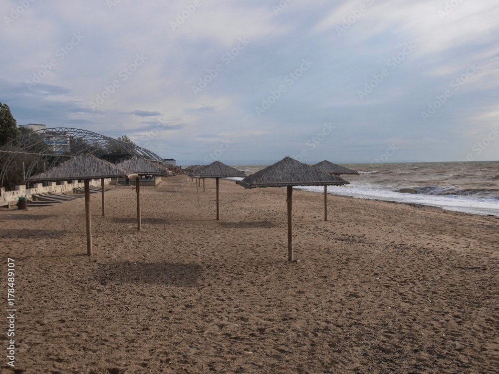 Beautiful sky and the sea with rolling waves (Saki, Crimea ). Beautiful sky and the sea with rolling waves (Saki, Crimea ).