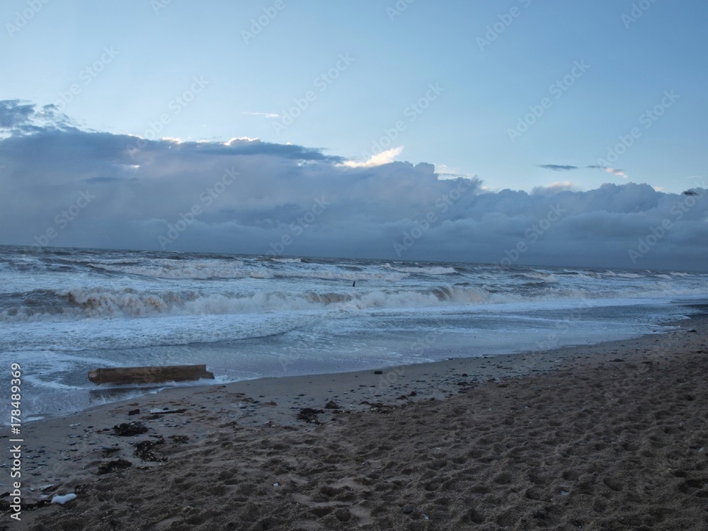 Beautiful sky and the sea with rolling waves (Saki, Crimea ).