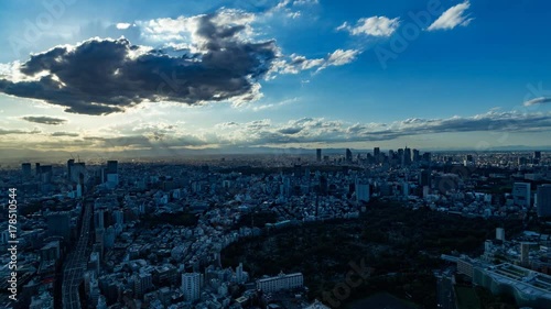東京・新宿方面のサンセットタイムラプス
