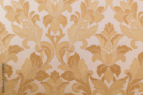  wallpaper with a pattern of golden hue