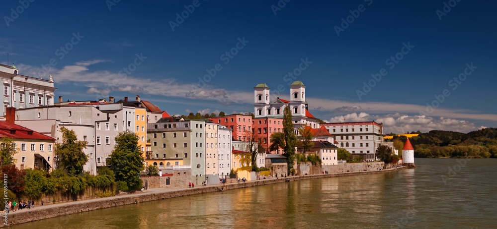 Sunny Passau