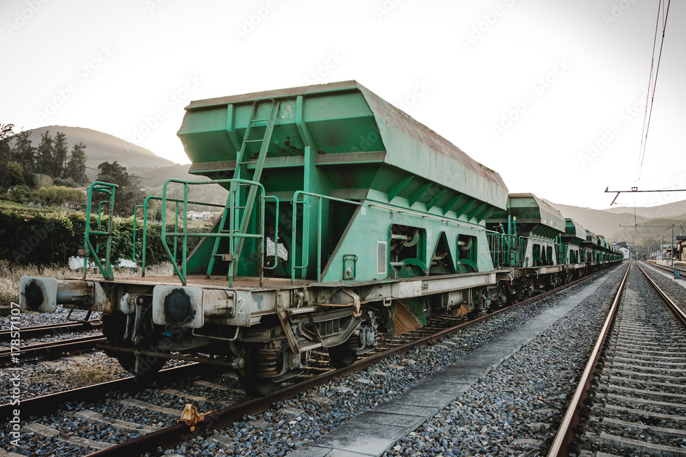 Obraz premium Parked freight wagons