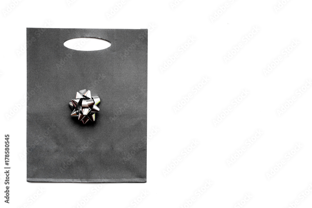 Obraz premium shopping bags for buying christmas and new year 2018 gifts on white background top view copyspace