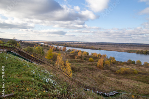 The views from the hill of the river Oka on the birth of Yesenin's beautiful autumn scenery photo