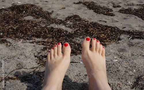 Füße am Strand