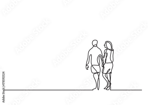 one line drawing of couple walking on beach