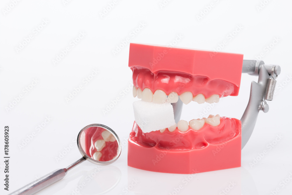 Zahnprothese, Zahngesundheit, Zahnhygiene Zahnprothese, Zahngesundheit, Zahnhygiene