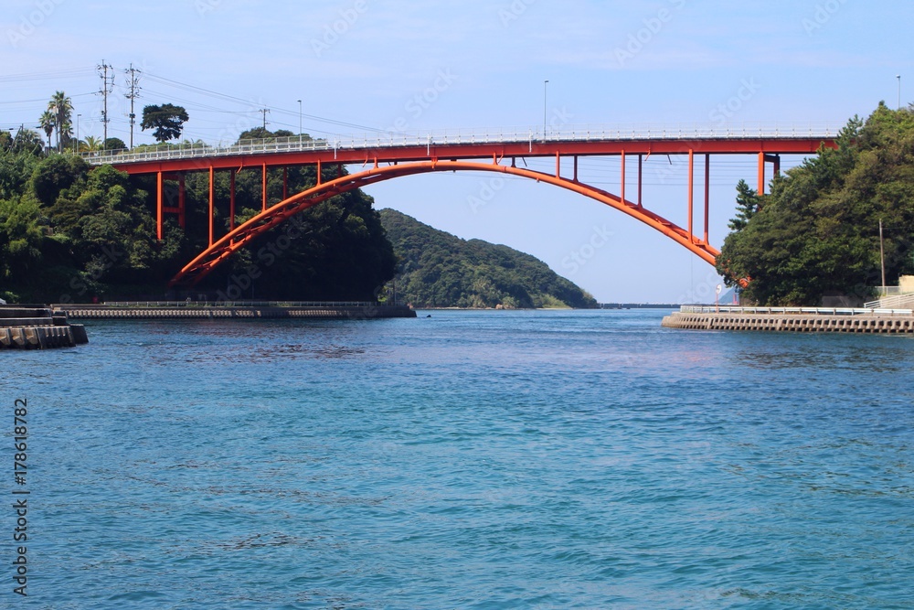 Naklejka premium 通天橋