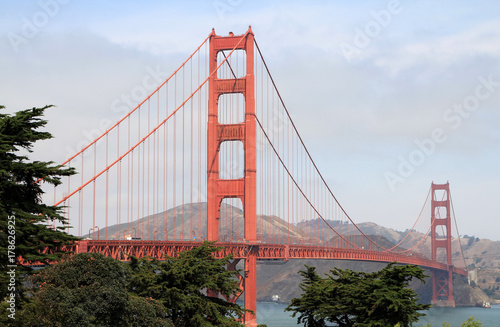Golden Gate bridge in San Francisco, USA © Lucy 