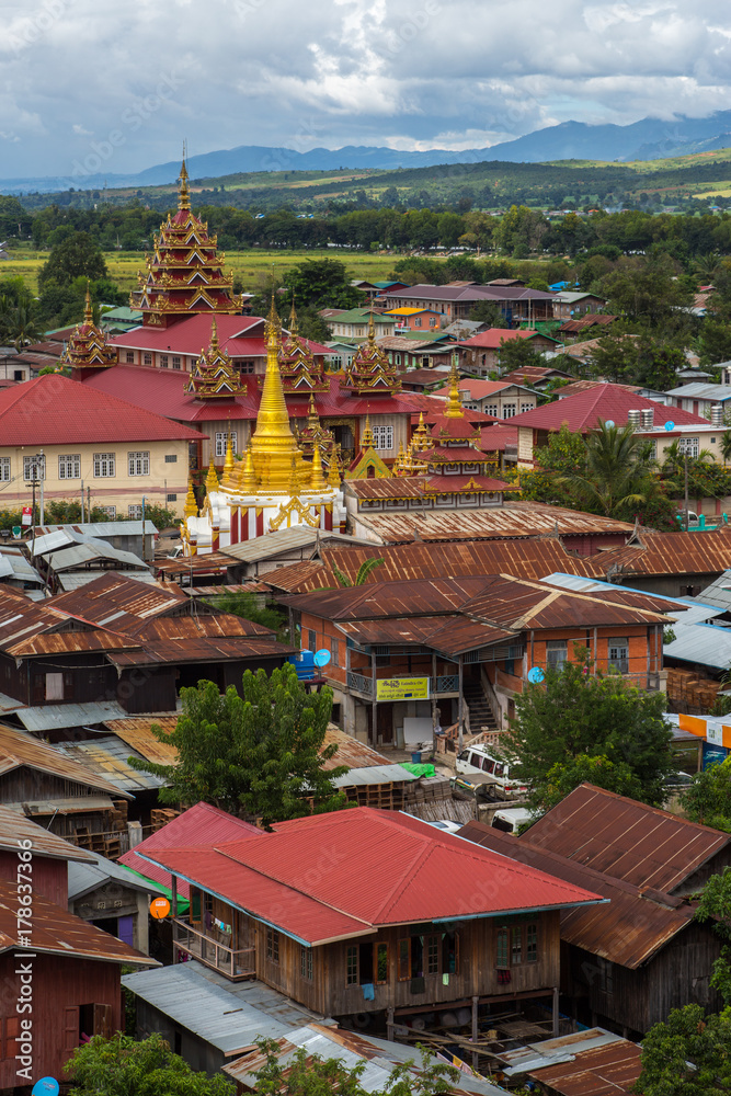 Obraz premium Myanmar, Inle lake,8 October,2017: view from the top viewpoint on the roof and surroundings- the city of Nyaungshwe,river town at the Inle Lake
