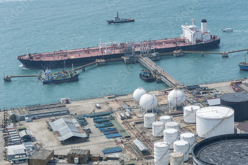 Canvas Print Oil Storage tank and oil tanker