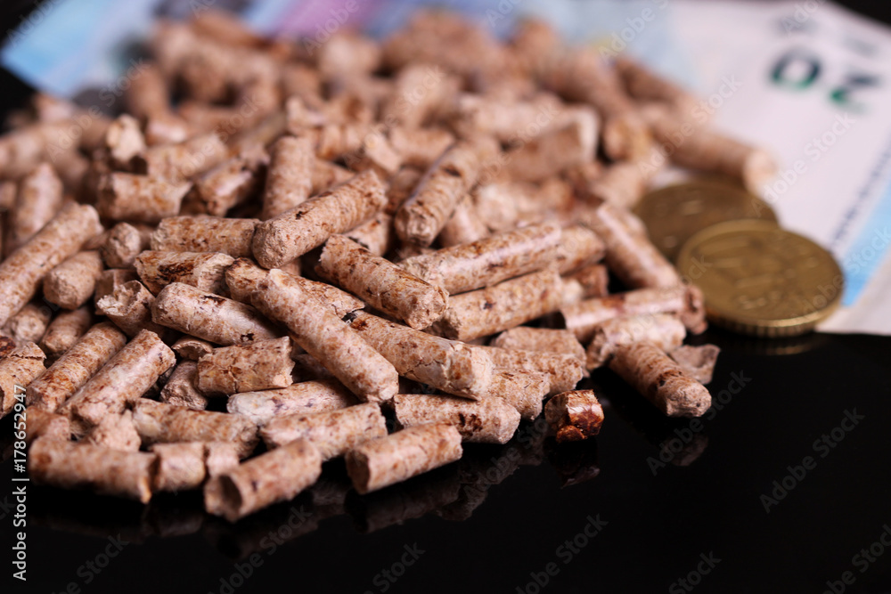 Pellets and the money Pellets and the money