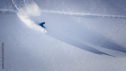 Freeride skiing