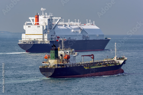 Tankers is passing by Singapore Strait. © Igor Groshev