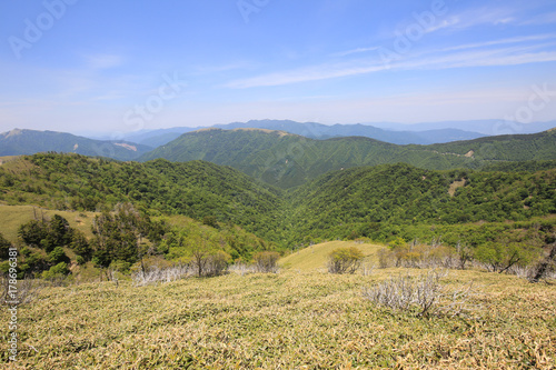 徳島県　次郎笈への遊歩道からの風景 photo