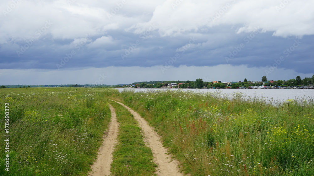 Obraz premium Field road