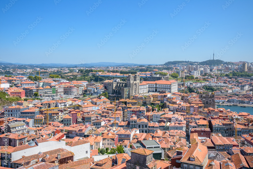 Panoramic view of Porto from Torre dos Clerigos