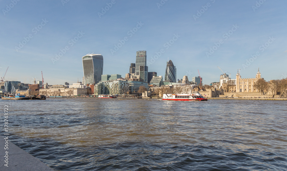 Fototapeta premium London Skyline of the Tower of London and the City of London taken from the South side of the River Thames.