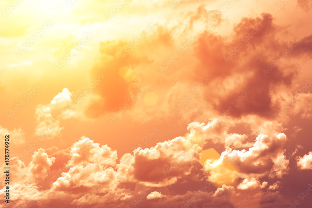 Fototapeta premium Orange sky at sunset