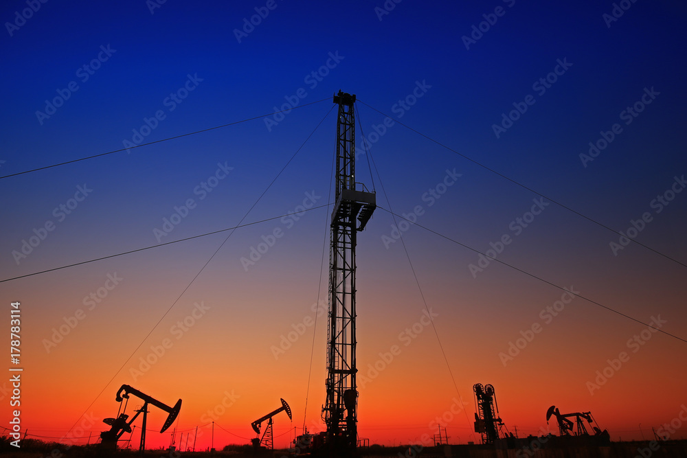 Fototapeta premium The oil rig
