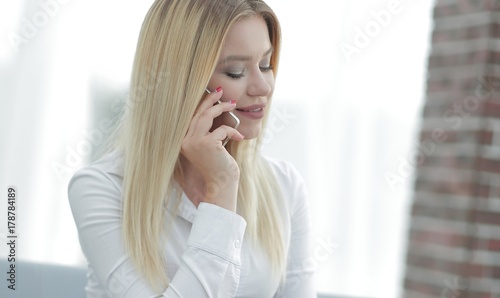 business woman talking on mobile phone