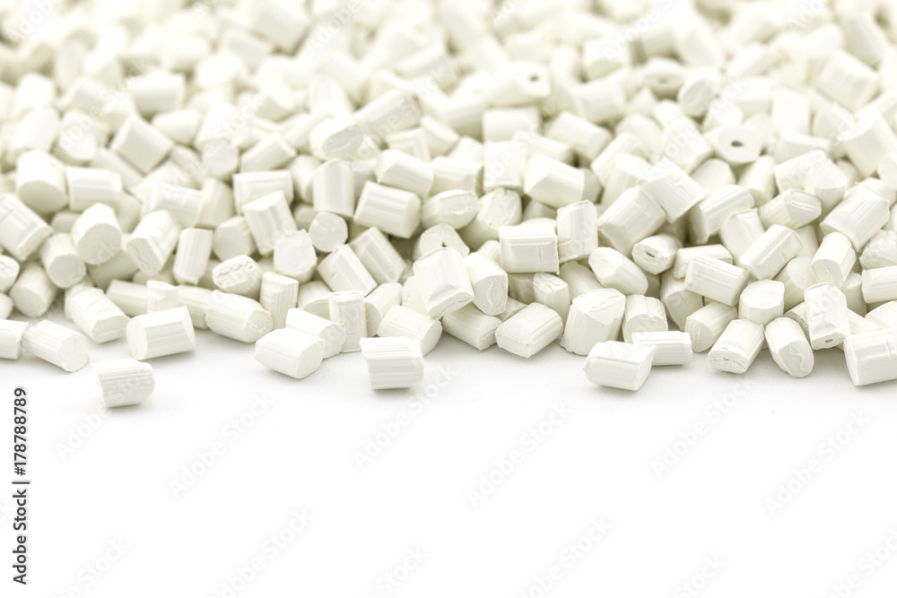 white plastic resin ( Masterbatch ) on white background white plastic resin ( Masterbatch ) on white background