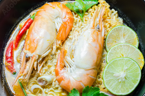 Tom yum kung,Thai style noodle
