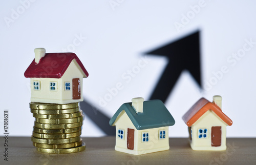 Fotografi immobilier maison logement toit construction vente achat interet credit hypotheq