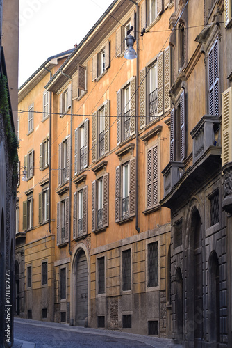 Classic Italian street © stanslavov