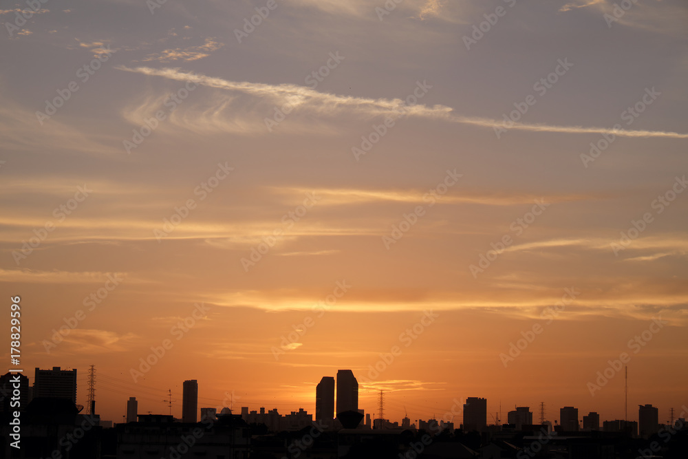 city scape during sunset city scape during sunset