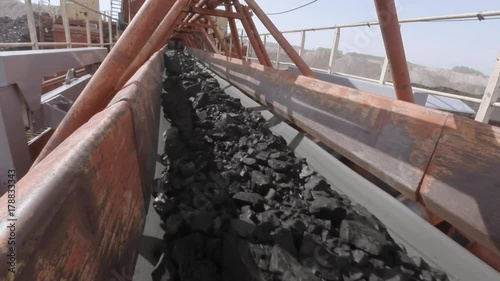 Excavator, coal loading, conveyor