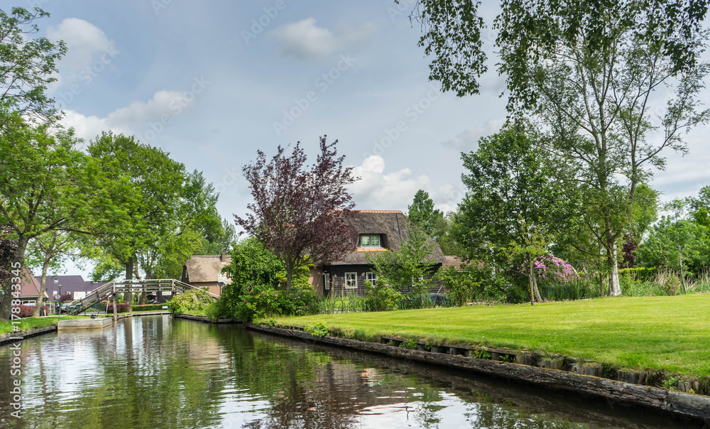 Traditional Dutch House in Giethoorn, Netherlands Traditional Dutch House in Giethoorn, Netherlands