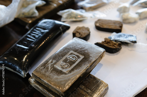 Fotografi Blocks/bricks of cannabis resin  on display after being seized by the police