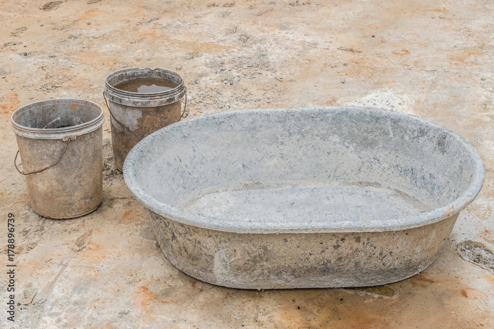 Cement mixing tubs Cement mixing tubs